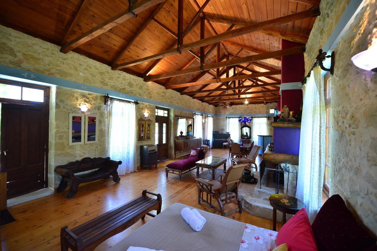 Viglatoras Apartment Sarkhos Luaran gambar